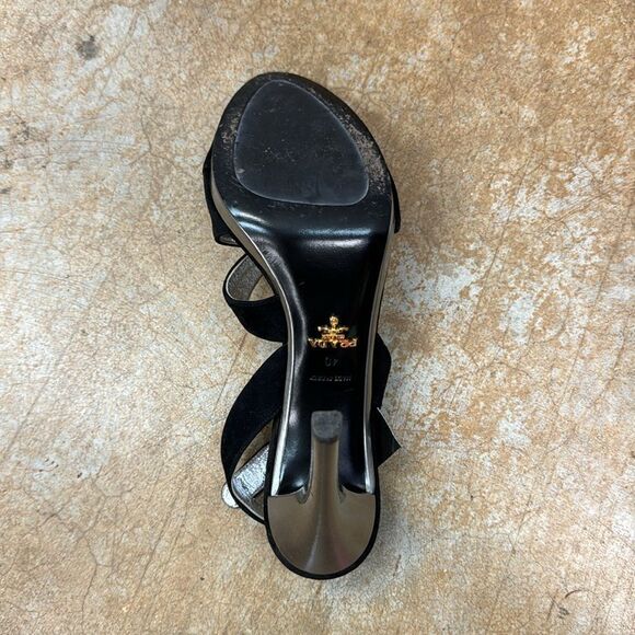 Prada heels  - Picture 4 of 5